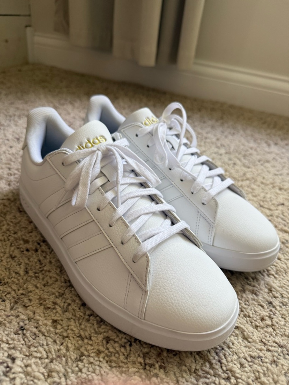 adidas White Low-Top Court-Style Sneakers with Gold Logo
